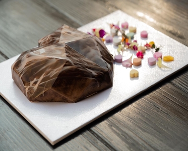 Smash Cakes at Yamashiro: The Sweetest ...